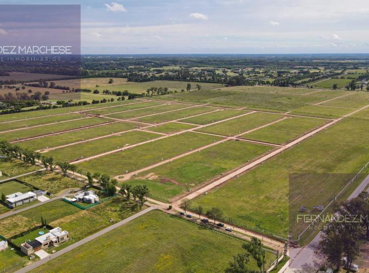 Terreno · 900m²