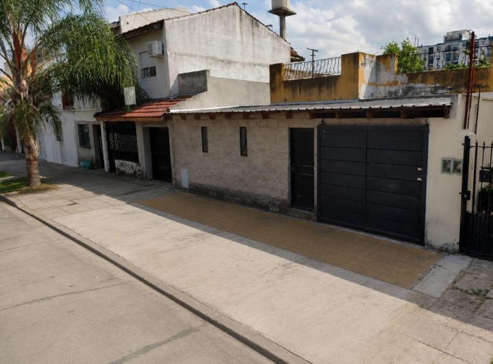 Terreno · 150m² · 6 Ambientes