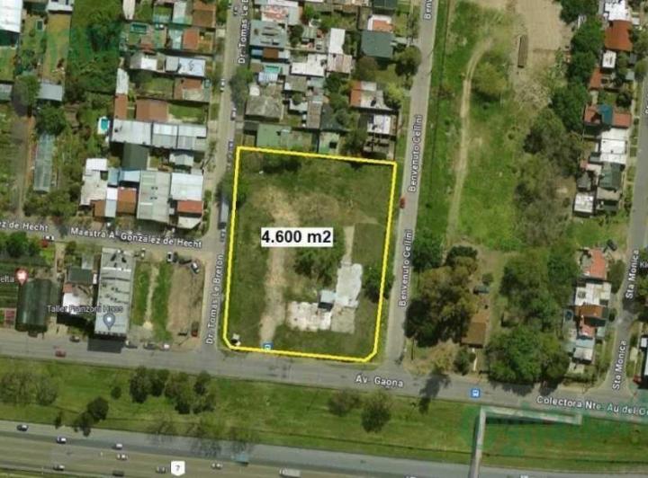 Terreno · 4600m²