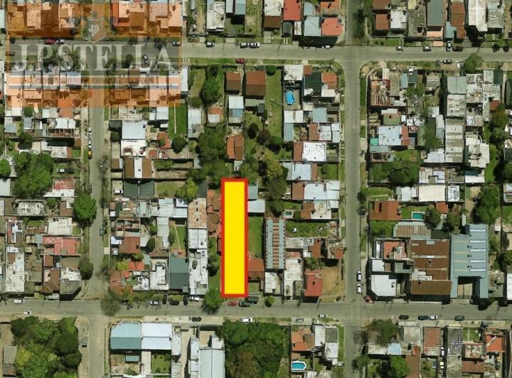 Terreno · 446m²