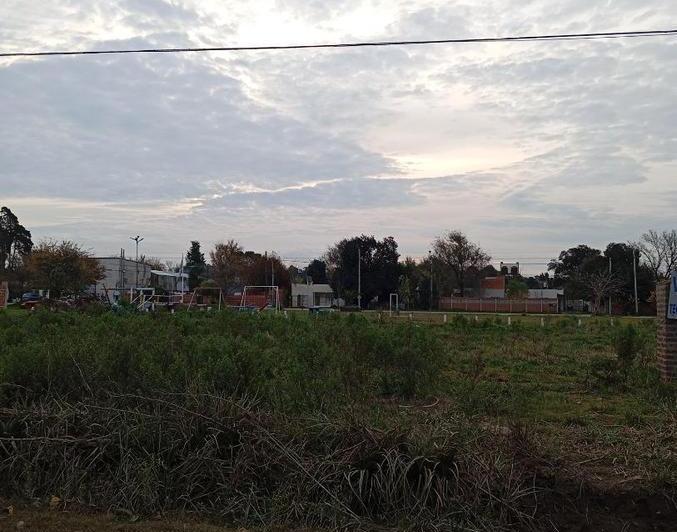 Terreno · 44124m²