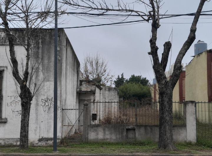 Terreno · 870m²