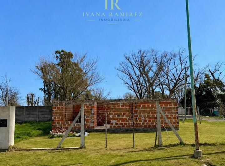 Terreno · 300m²