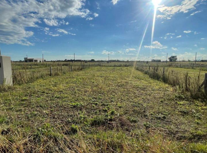 Terreno · 300m²
