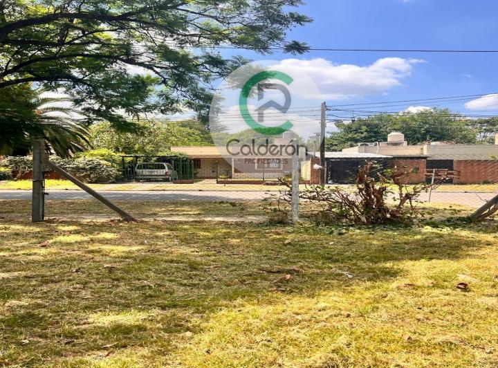 Terreno · 460m²