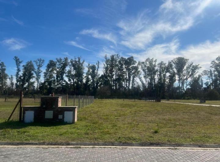 Terreno · 900m²