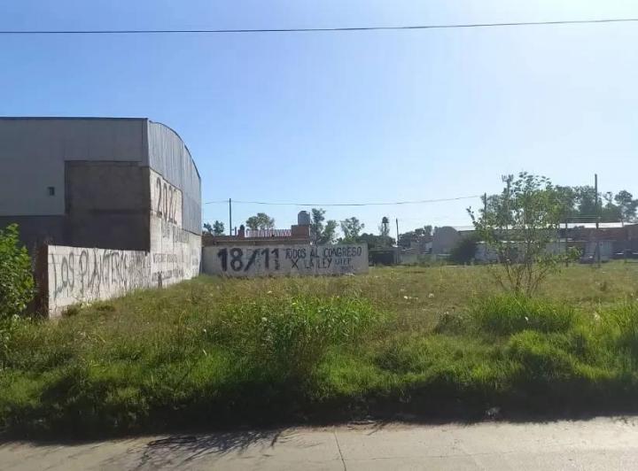 Terreno · 768m²