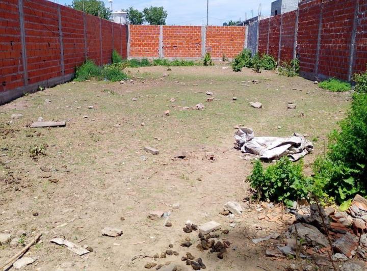 Terreno · 348m²