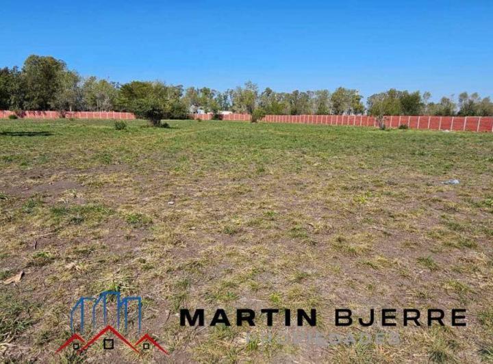 Terreno · 380m²