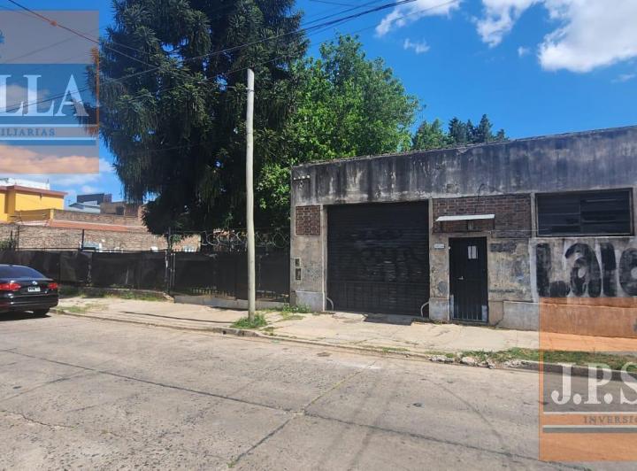 Terreno · 337m²