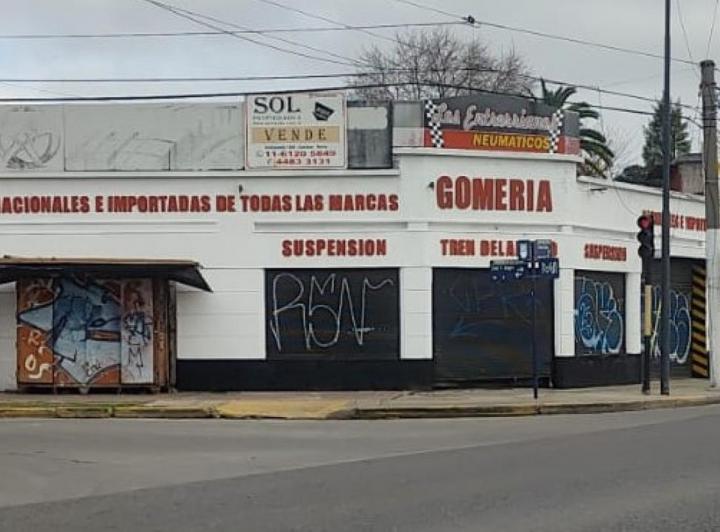 Terreno · 600m²