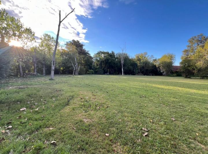 Terreno · 402m²
