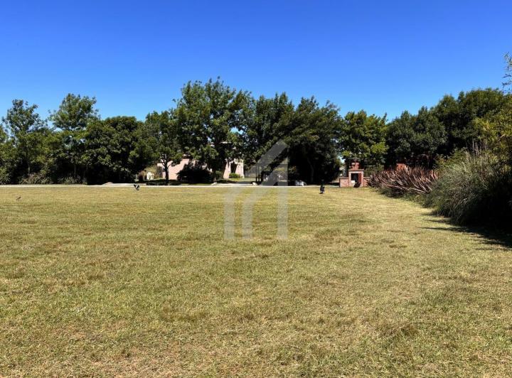 Terreno · 2000m²