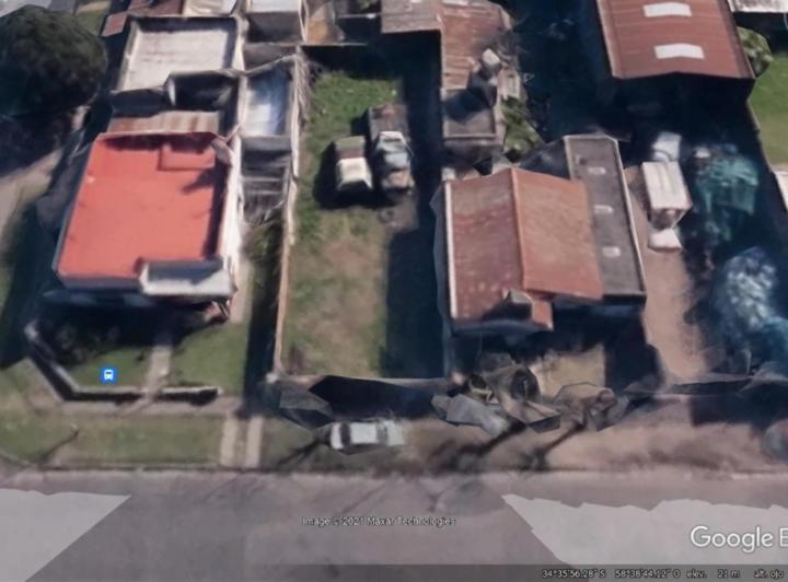 Terreno · 266m²