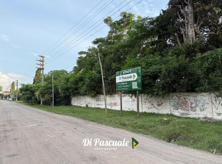 Terreno · 850m²