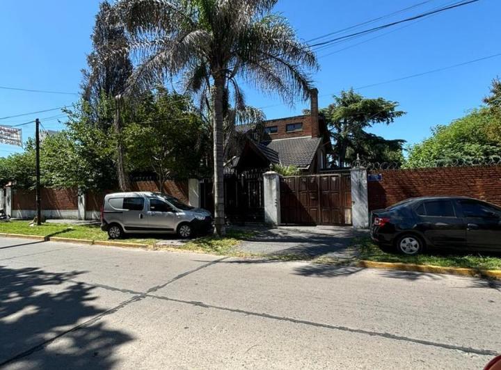 Terreno · 1462m²
