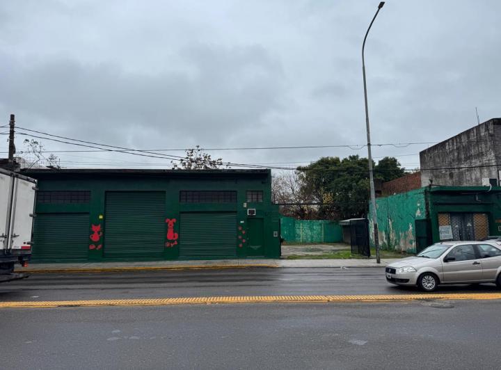 Terreno · 406m²