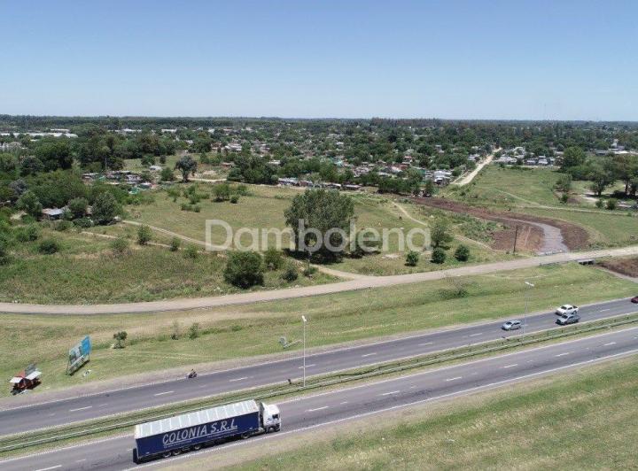Terreno · 2960m²