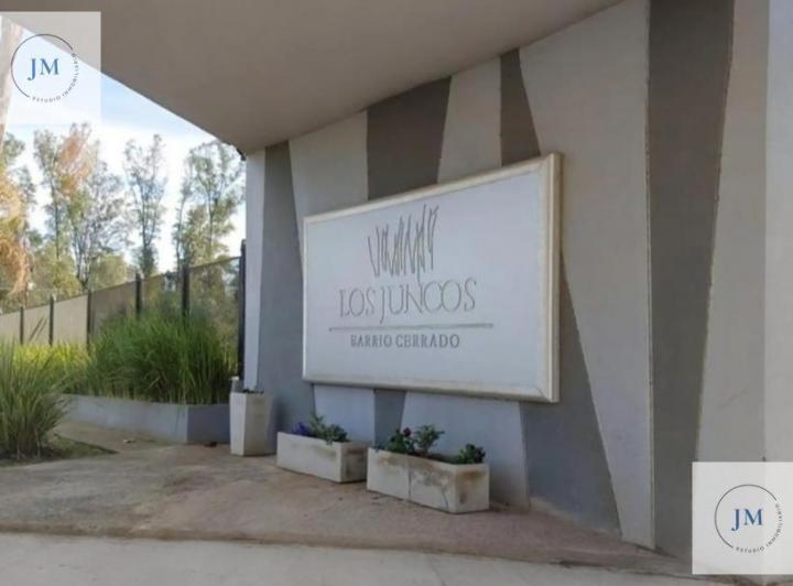 Terreno · 1020m²