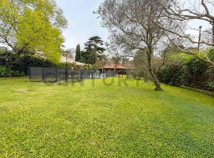 Terreno · 325m²