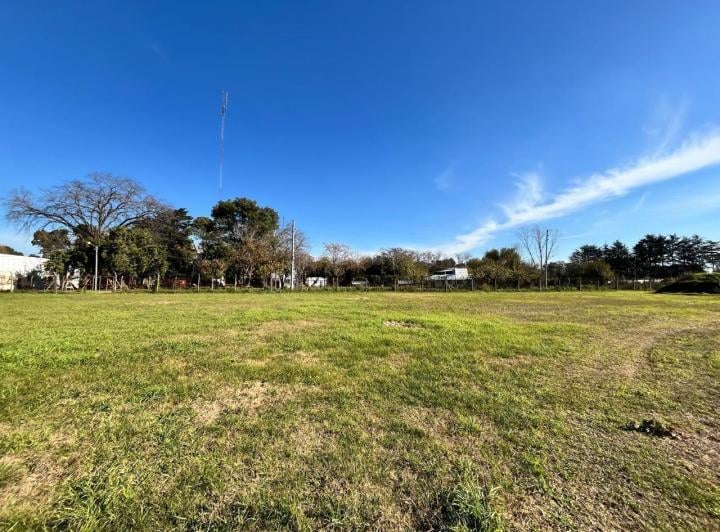 Terreno · 8840m²