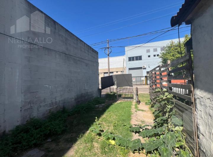 Terreno · 164m²