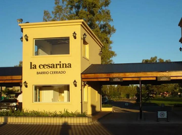 Terreno · 680m²
