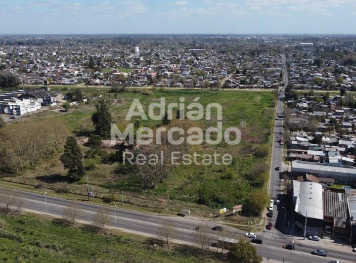 Terreno · 3720m²