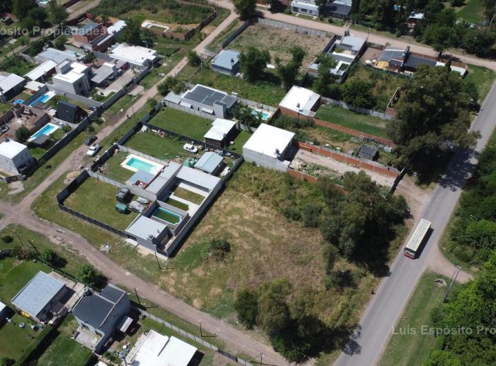 Terreno · 307m²