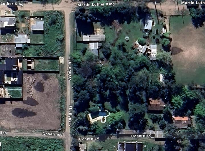 Terreno · 300m²