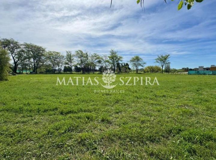 Terreno · 2000m²