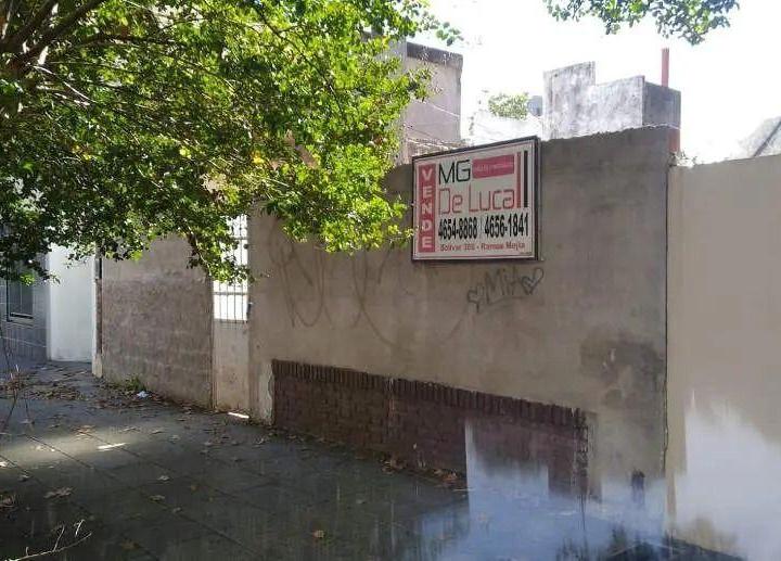 Terreno · 374m²