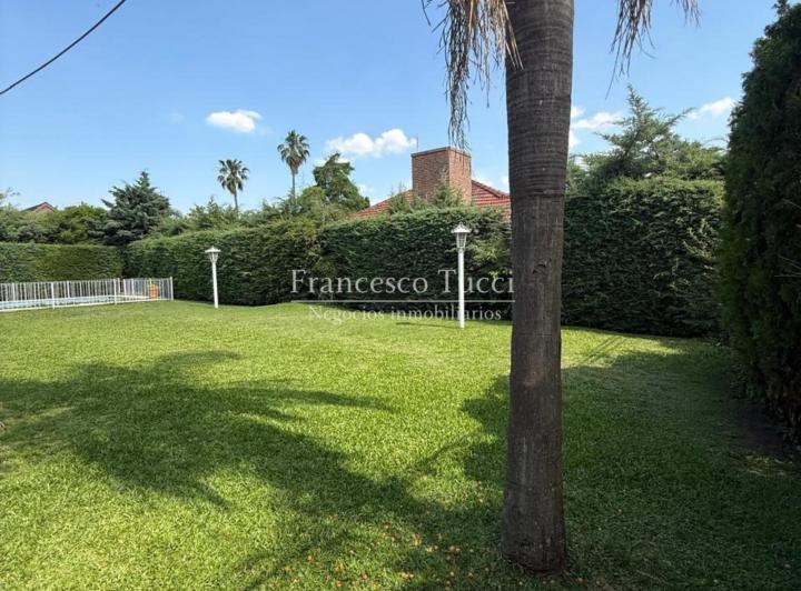 Terreno · 300m²