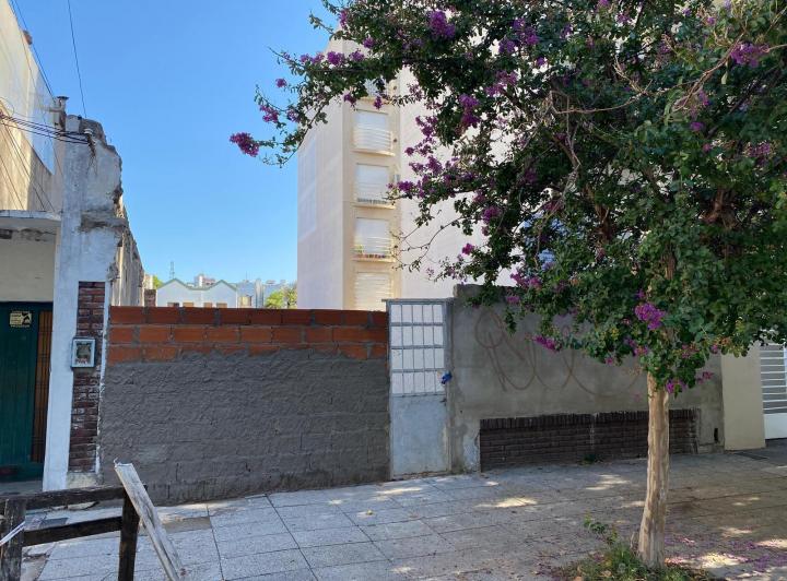 Terreno · 374m²
