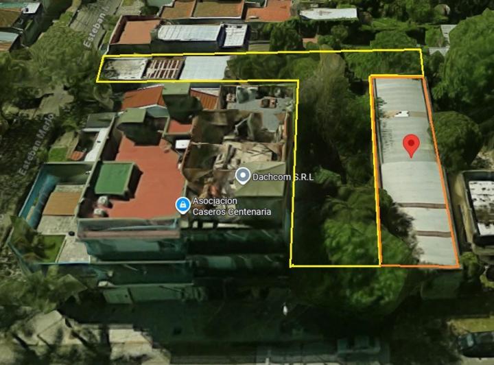 Terreno · 820m²