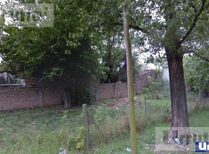Terreno · 218m²