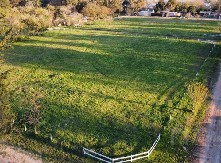 Terreno · 594m²
