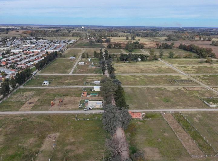 Terreno · 240m²