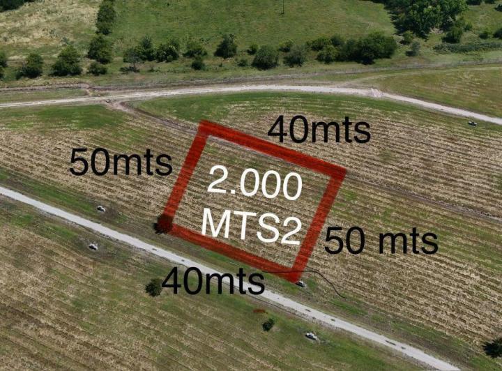 Terreno · 2000m²