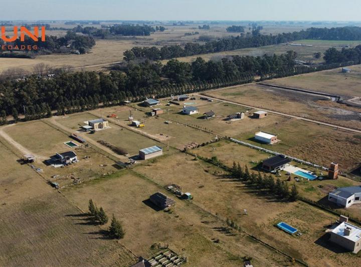 Terreno · 1600m²