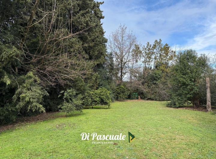 Terreno · 752m²