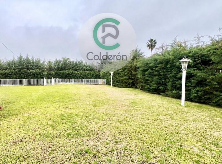 Terreno · 330m²