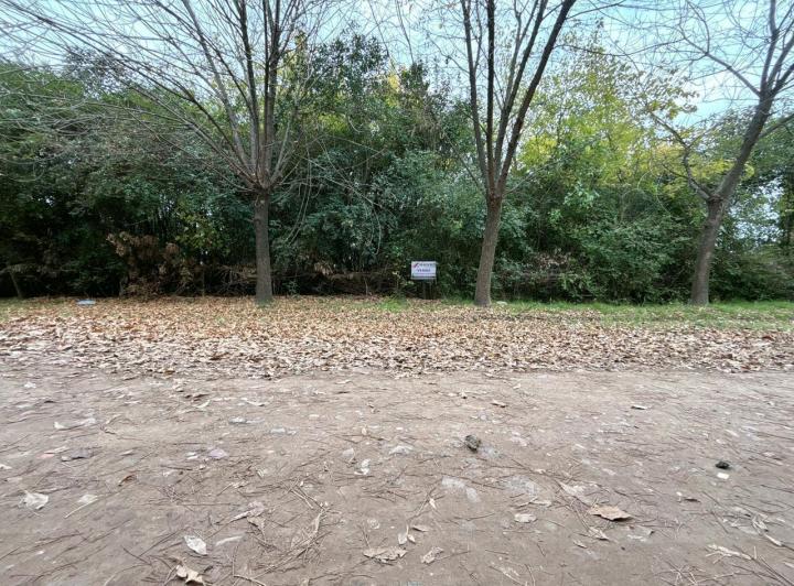 Terreno · 3018m²