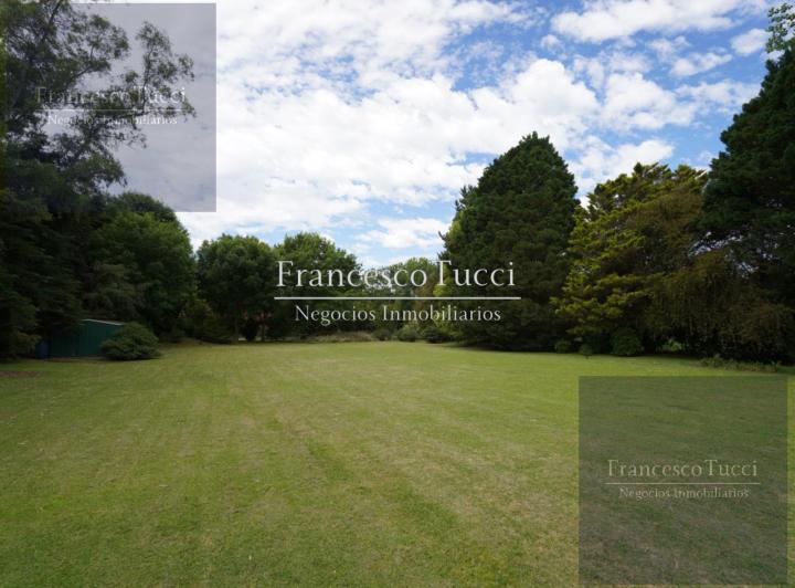 Terreno · 2740m²