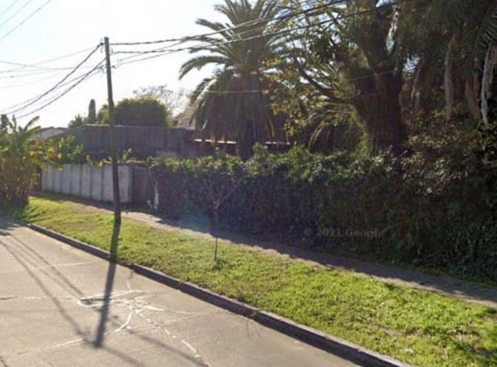 Terreno · 845m²