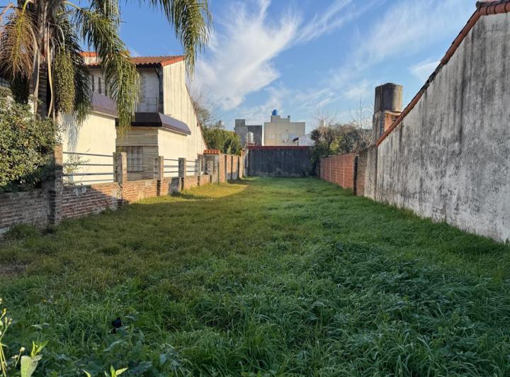 Terreno · 407m²