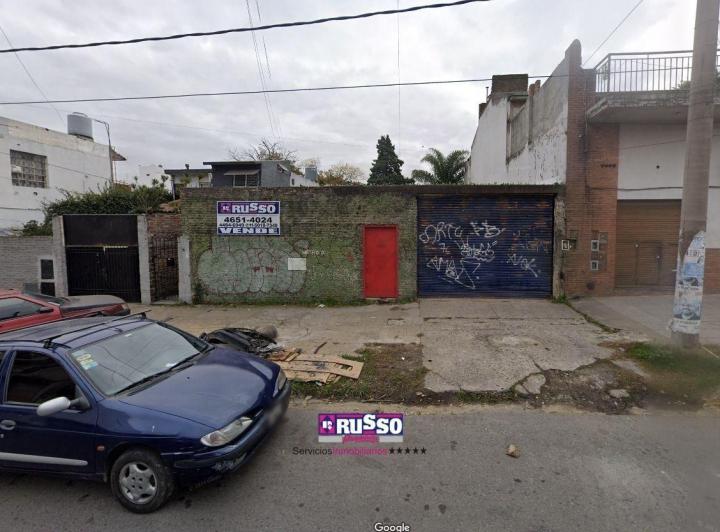 Terreno · 205m²