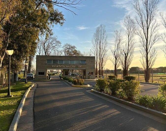 Terreno · 800m²