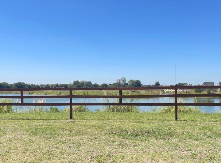 Terreno · 900m²