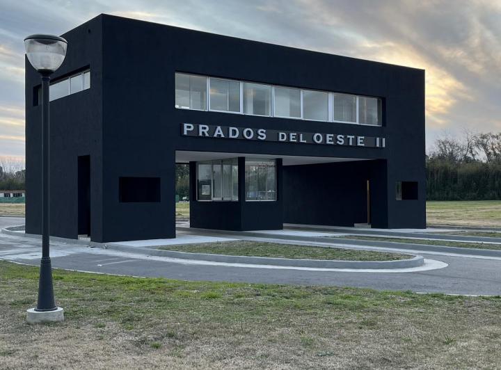Terreno · 801m²